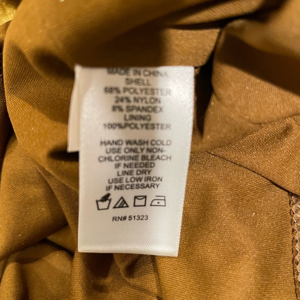 1. STATE Burn Out Velvet top small - Picture 7 of 7